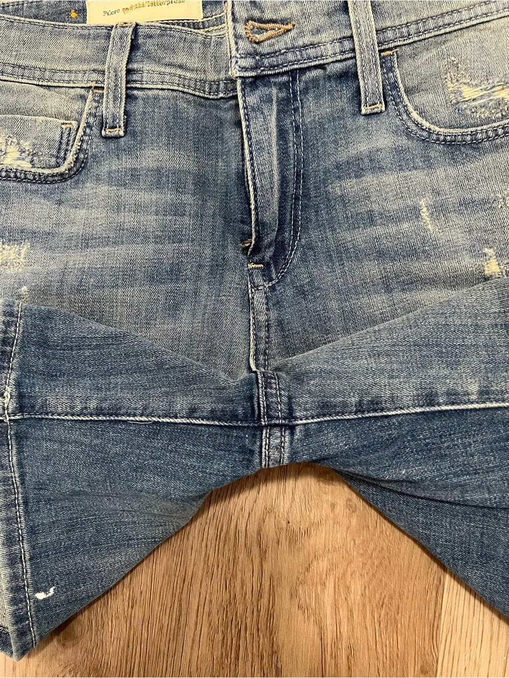 Pilcro and the Letterpress Hyphen Distressed Denim Shorts Size 27